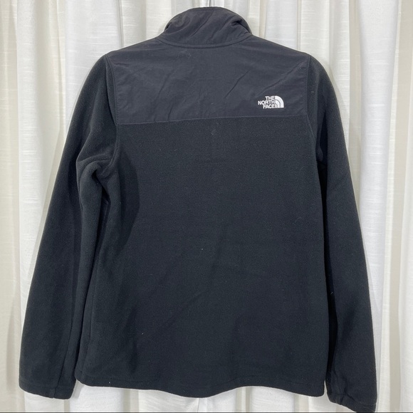 The North Face black 1/2 zip fleece jacket NWUT - Picture 4 of 7